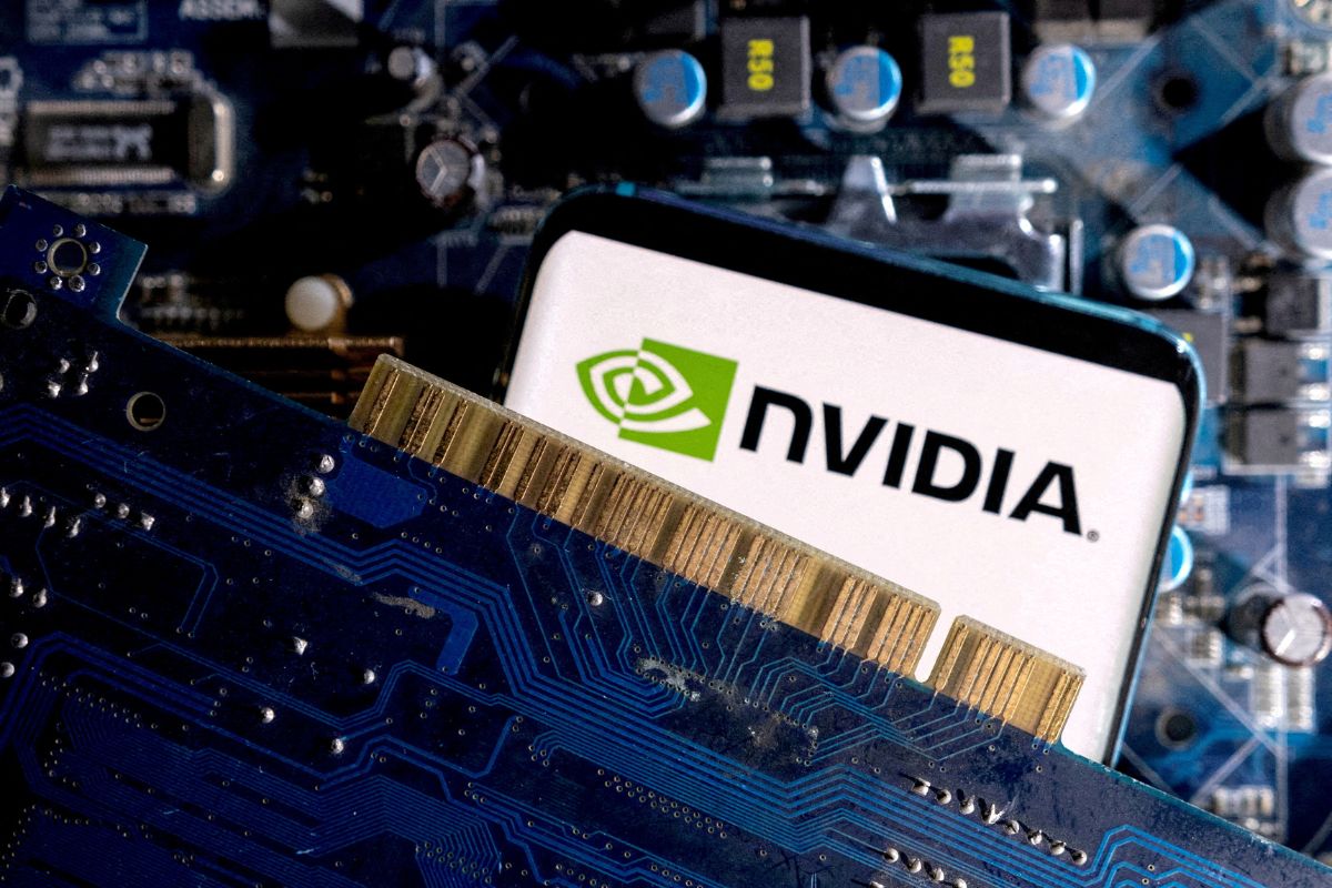 หุ้น Nvidia ยักษ์ใหญ่ชิป AI ร่วง แม้จะมียอดขายสูงเป็นประวัติการณ์