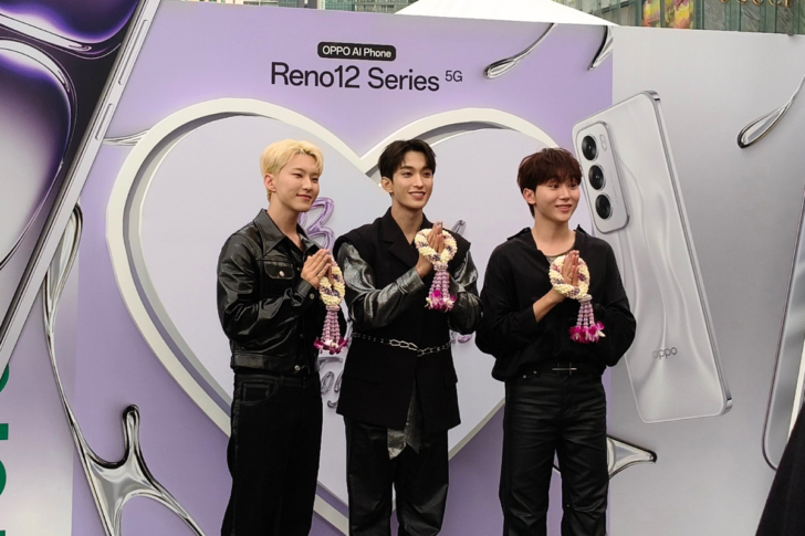OPPO-Seventeen OPPO-Seventeen