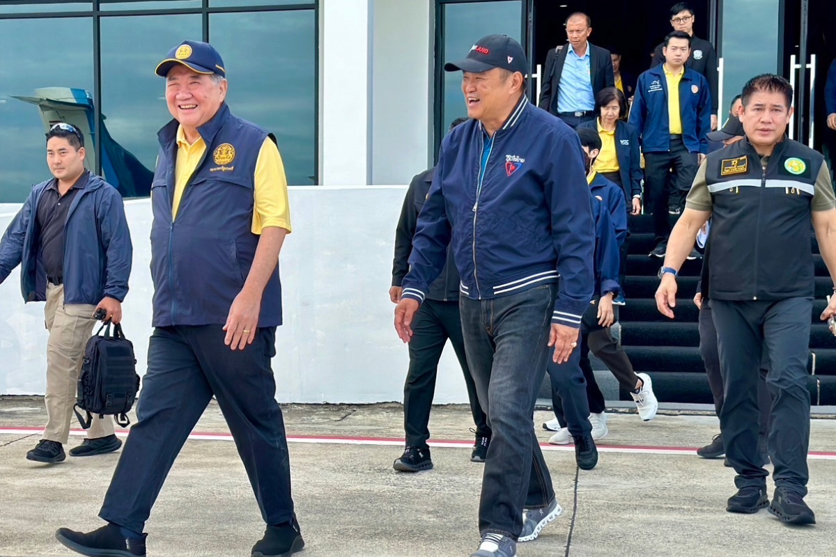 ภูมิธรรม นำทีมตรวจน้ำ 3 จังหวัด เตรียมรับมือก่อนไหลลงสู่ภาคกลาง