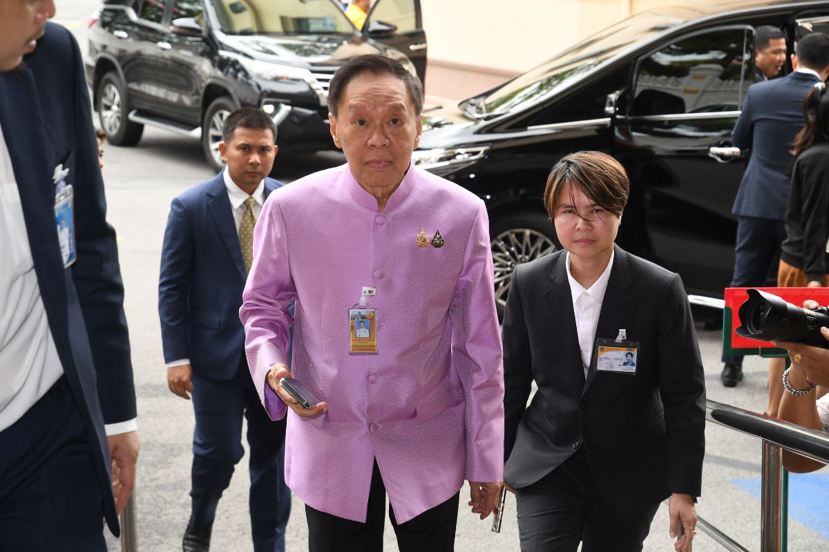 พัชรวาท ไม่รู้​ ธรรมนัส หลุดรัฐมนตรี ชี้​คนตั้งคือ​นายกฯ​-ปัดตอบปม ประวิตร เคลียร์​ใจ ทักษิณ​