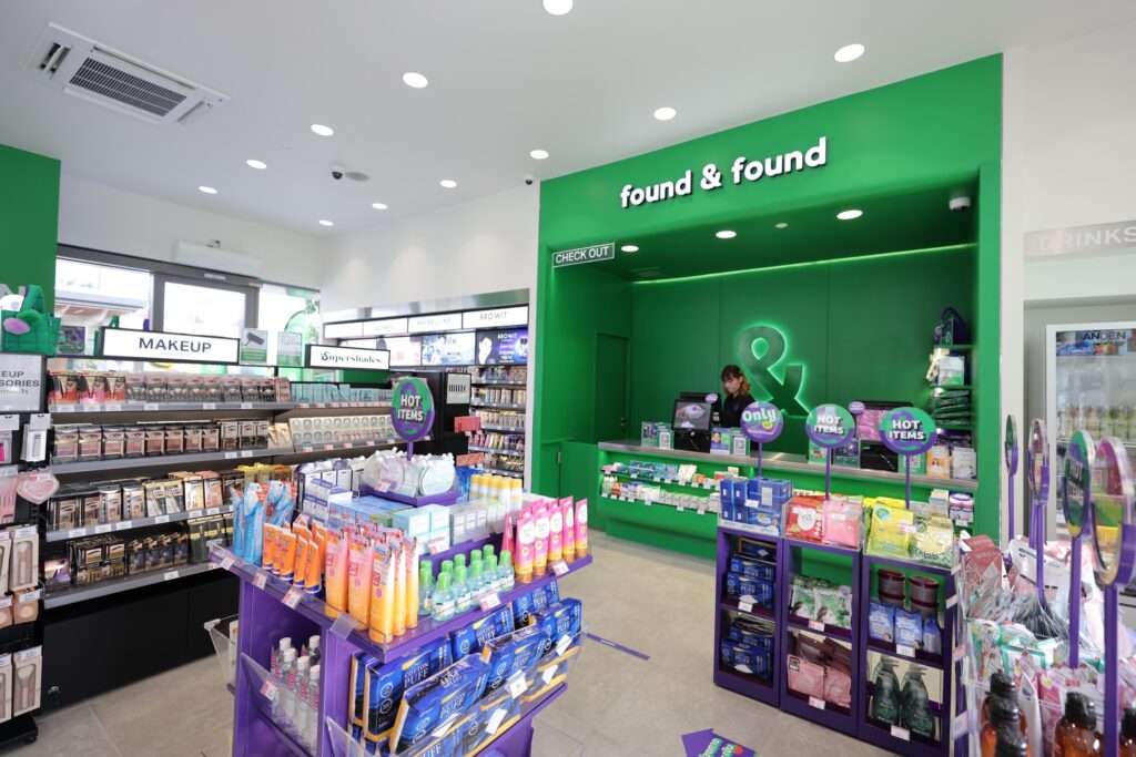ร้าน found & found