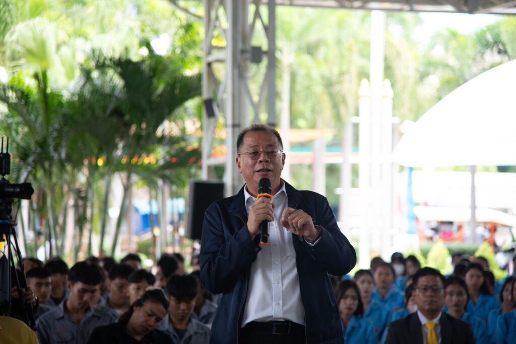 นายจุฬา สุขมานพ