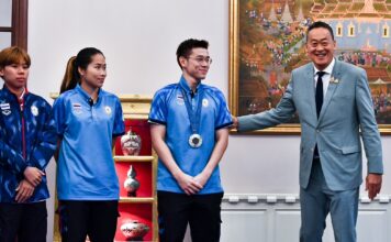 เศรษฐา เปิดทำเนียบต้อนรับ “วิว กุลวุฒิ” พร้อมทีมแบด หนุนบรรจุเป็นตำรวจสัญญาบัตร
