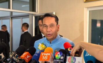 สุทิน คลังแสง