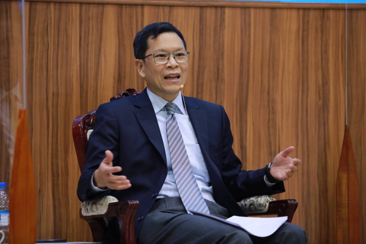 วิรไท สันติประภพ อดีตผู้ว่าฯ ธปท. ลาออกบอร์ด UVAN ระบุมีภารกิจอื่น