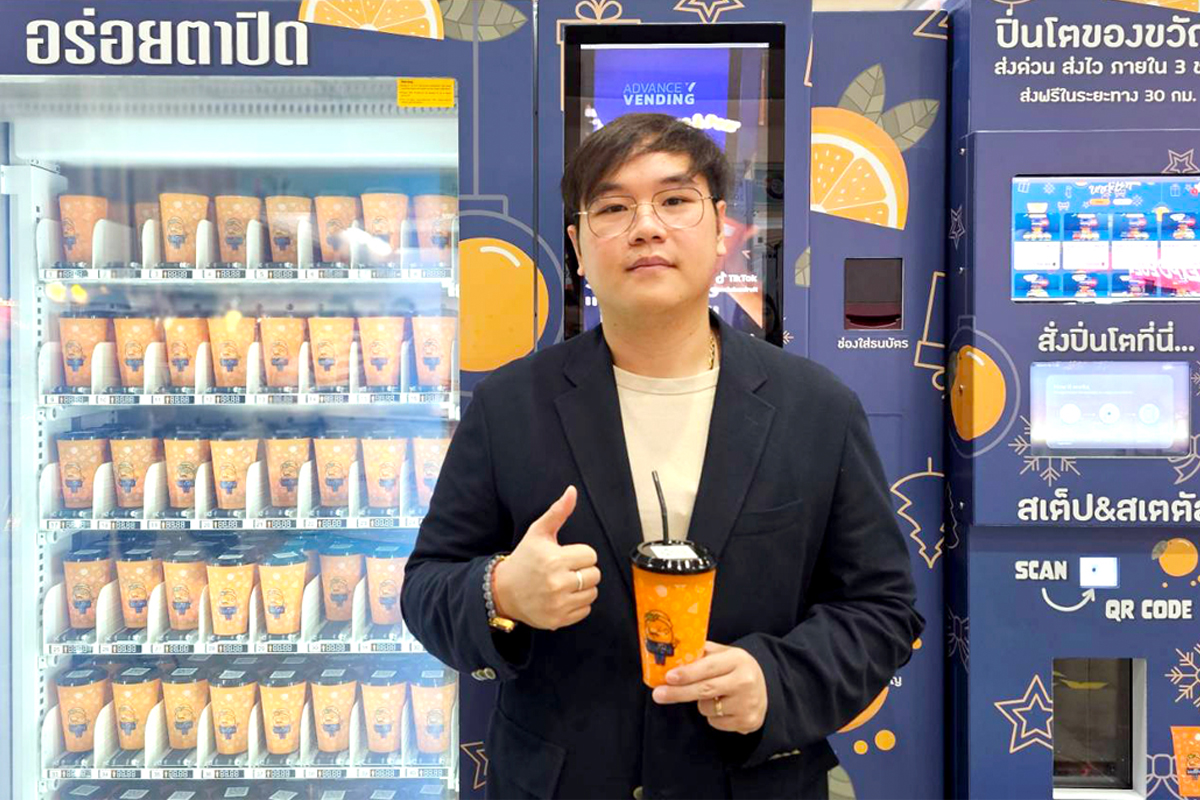 UNCLE BEN เขย่าตู้ Vending เสิร์ฟน้ำผลไม้ปั่นเจ้าแรกในไทย