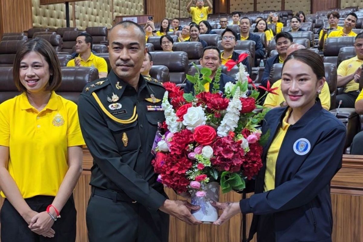 เพื่อน มินิ วปอ.ยินดีนายกฯ จับตาบ่ายจ่อคุยพรรคร่วมจัด “ครม.แพทองธาร 1”