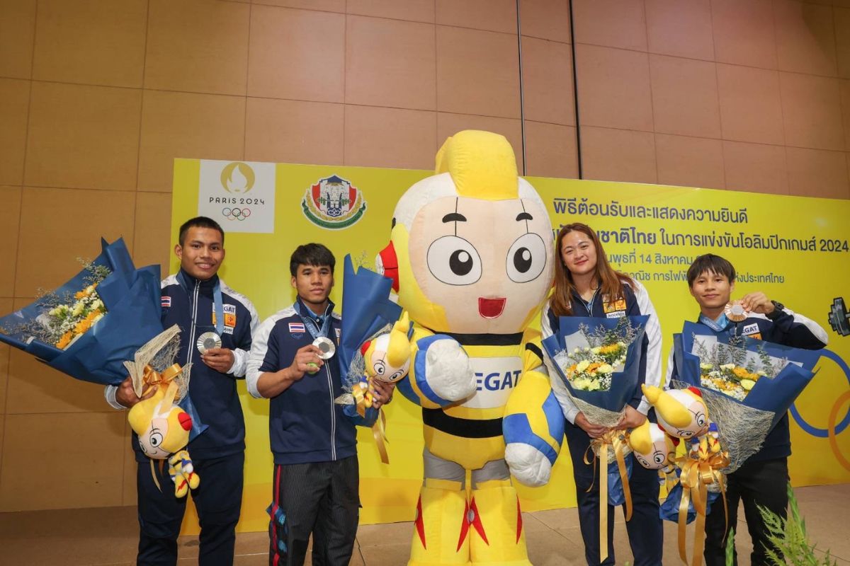 กฟผ. เปิดบ้านต้อนรับ “นักกีฬายกน้ำหนัก” ฮีโร่โอลิมปิก อัดฉีดเงินรางวัล 8 ลบ.