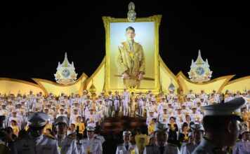 คนไทยรวมพลัง ร่วมแสดงความจงรักภักดี จุดเทียนชัยถวายพระพรทั่วประเทศ