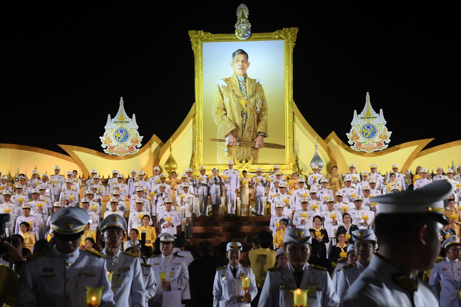 คนไทยรวมพลัง ร่วมแสดงความจงรักภักดี จุดเทียนชัยถวายพระพรทั่วประเทศ