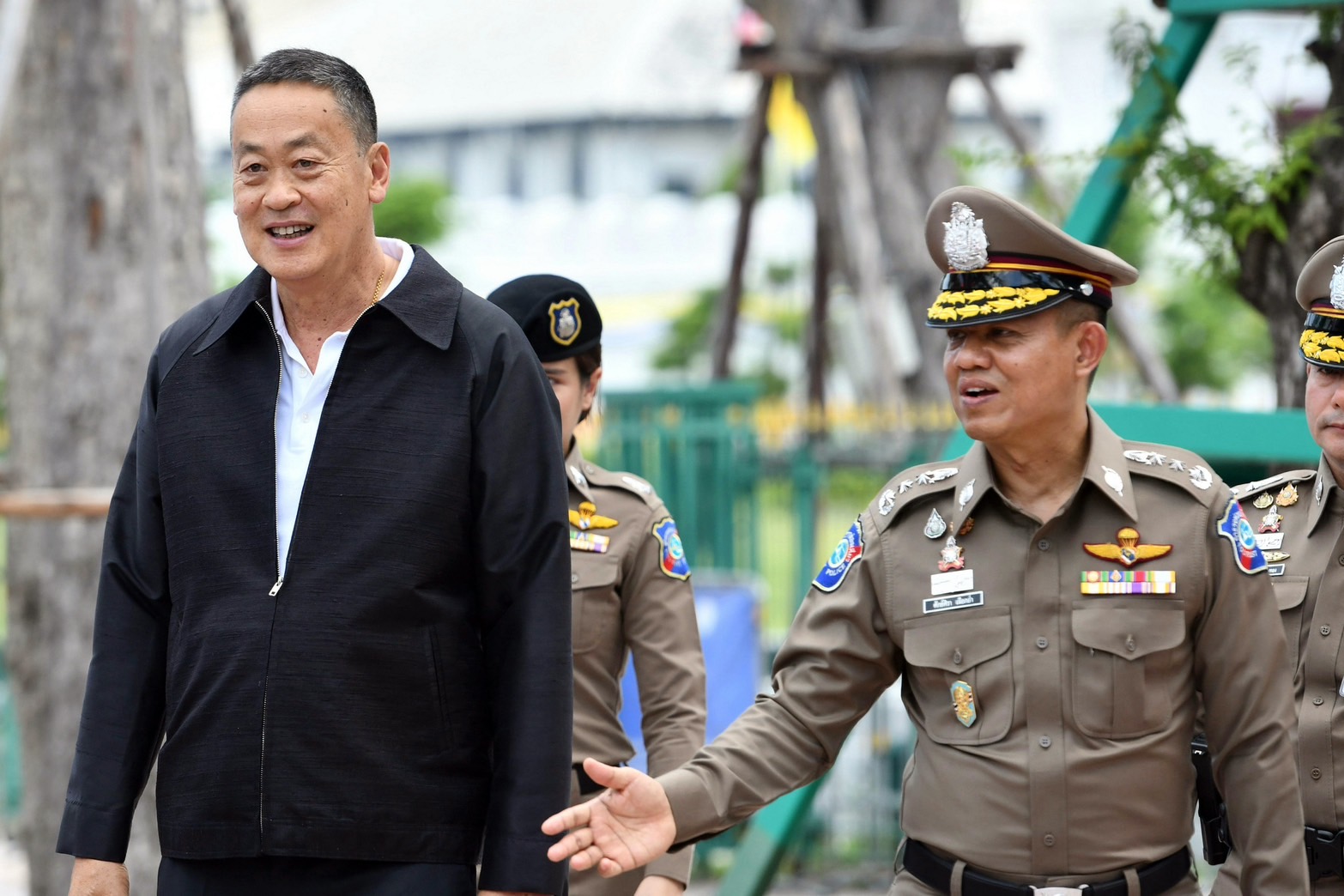 เศรษฐา เผยยังไม่ถึงมือ พีระพันธุ์ ชงปรับ ครม. รทสช. ยันพร้อมพิจารณา-แต่ไม่ใช่เร็วๆนี้