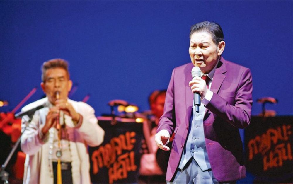 10 เพลงในตำนาน “ชรินทร์ นันทนาคร”