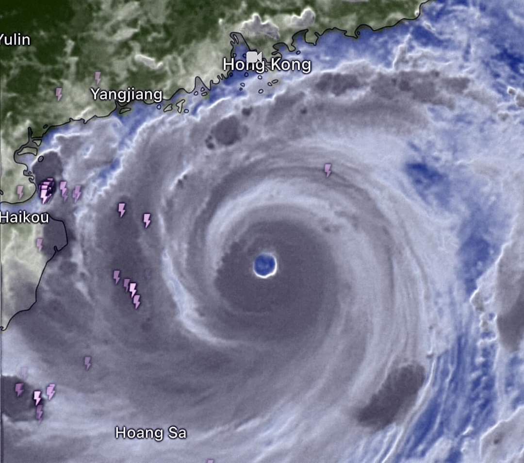 รู้จัก Eye of a storm ไต้ฝุ่นยางิ แรงแน่