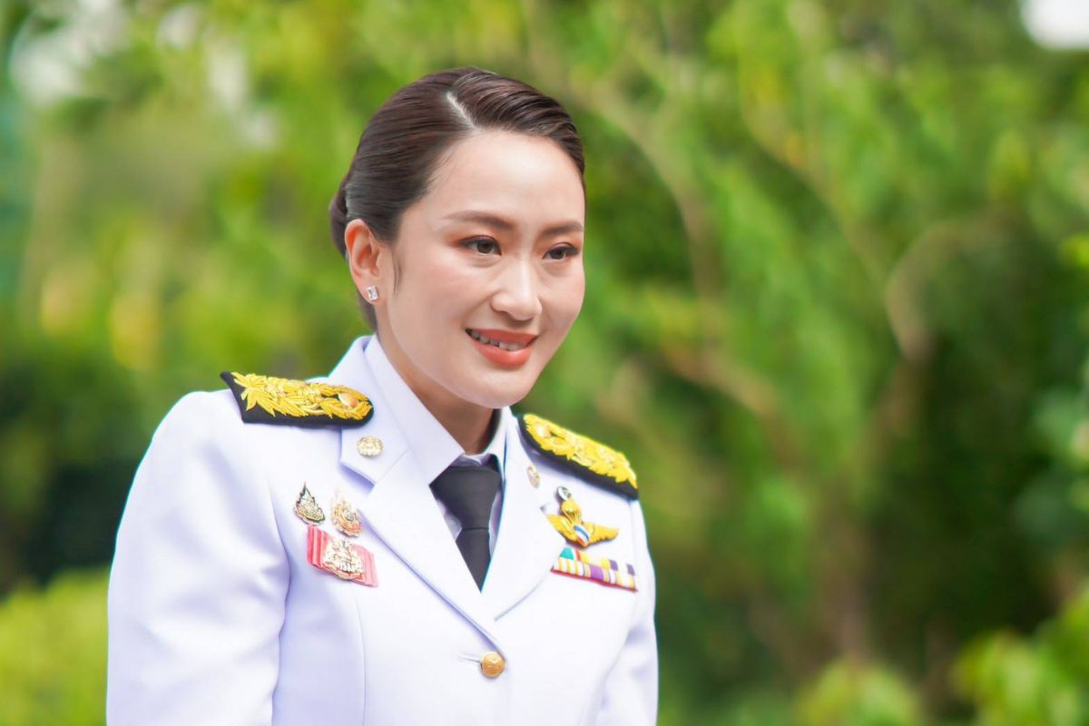 แพทองธาร นำ ครม.เข้าเฝ้าฯ ถวายสัตย์ฯ ภูมิธรรม คุมกลาโหมไม่ใช่งานหิน