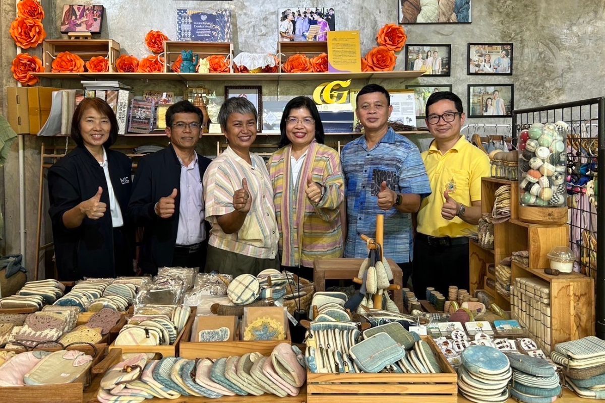กรมพัฒน์ พบผู้ประกอบการขอนแก่น หนุนธุรกิจสร้างสรรค์ ปั้นสินค้า Soft Power