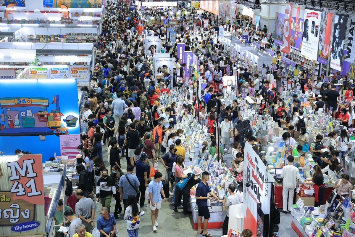 งานมหกรรมหนังสือคึกคัก 286 สำนักพิมพ์แห่จองบูท คาดยอดขาย 500 ล้าน