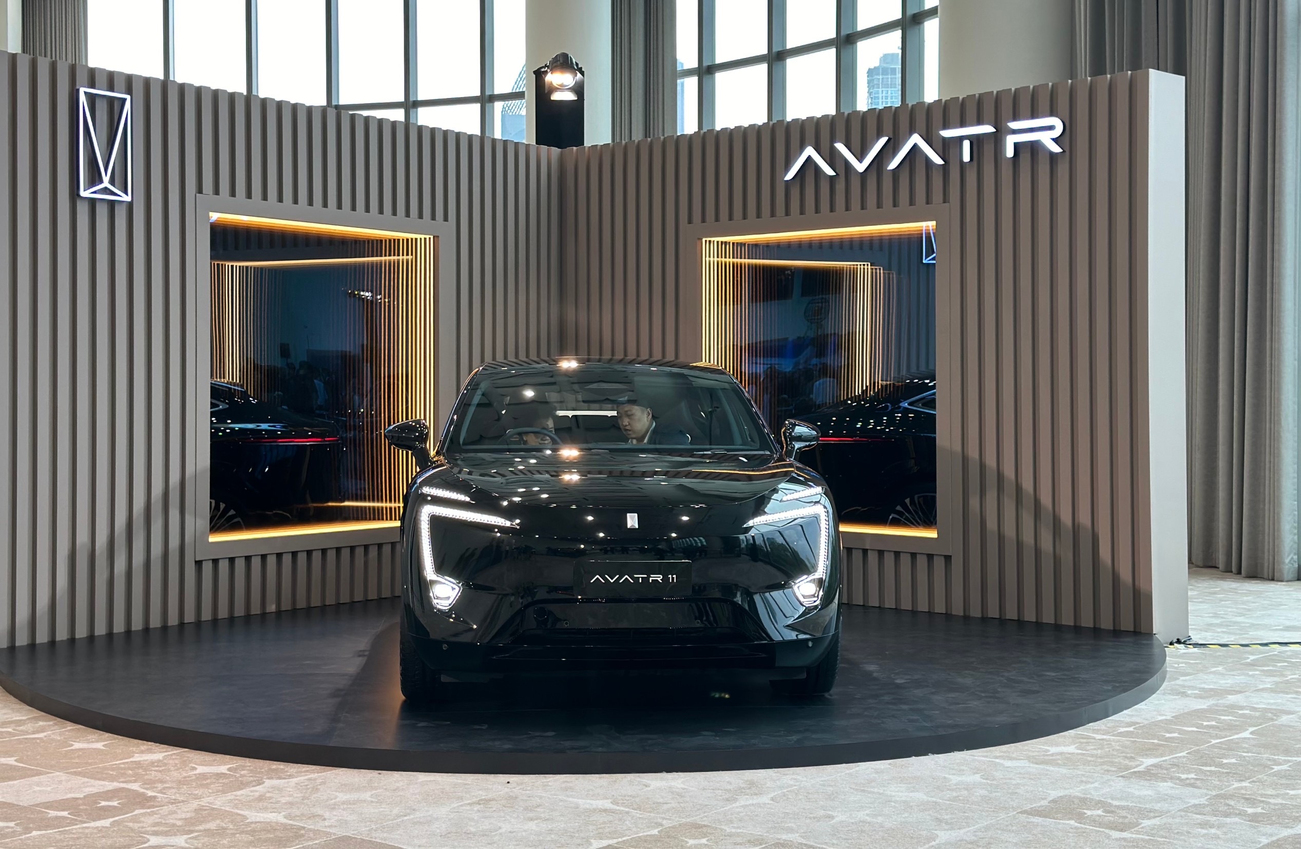 CHANGAN บุกตลาดรถอีวีหรูส่ง AVATR 11 ขายเริ่มต้น 1.999 ล้านบาท 