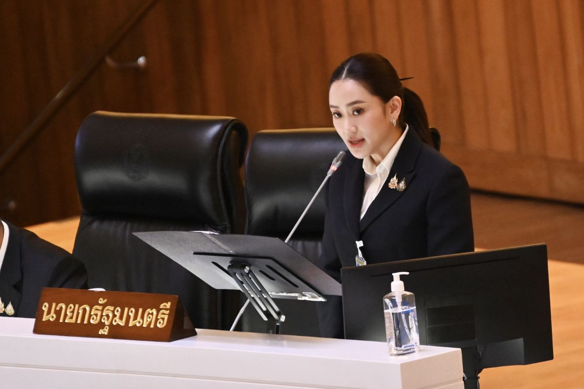 แพทองธาร ย้ำ 10 นโยบายเร่งด่วน เร่งฟื้นเศรษฐกิจ หาโอกาสใหม่ดึงเงินเข้าประเทศ
