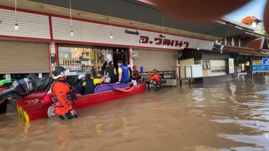 หนองคาย ฝนตกหนุนน้ำโขงในเขตเมืองเพิ่มสูง