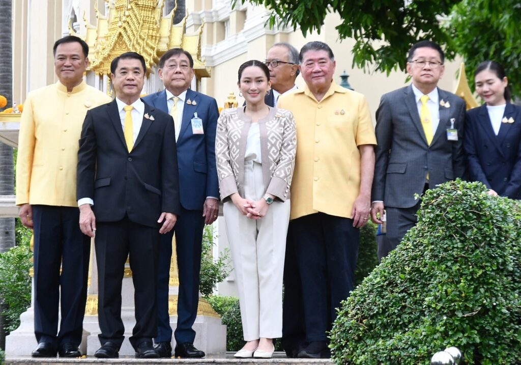 แพทองธาร-ครม.เพื่อไทย