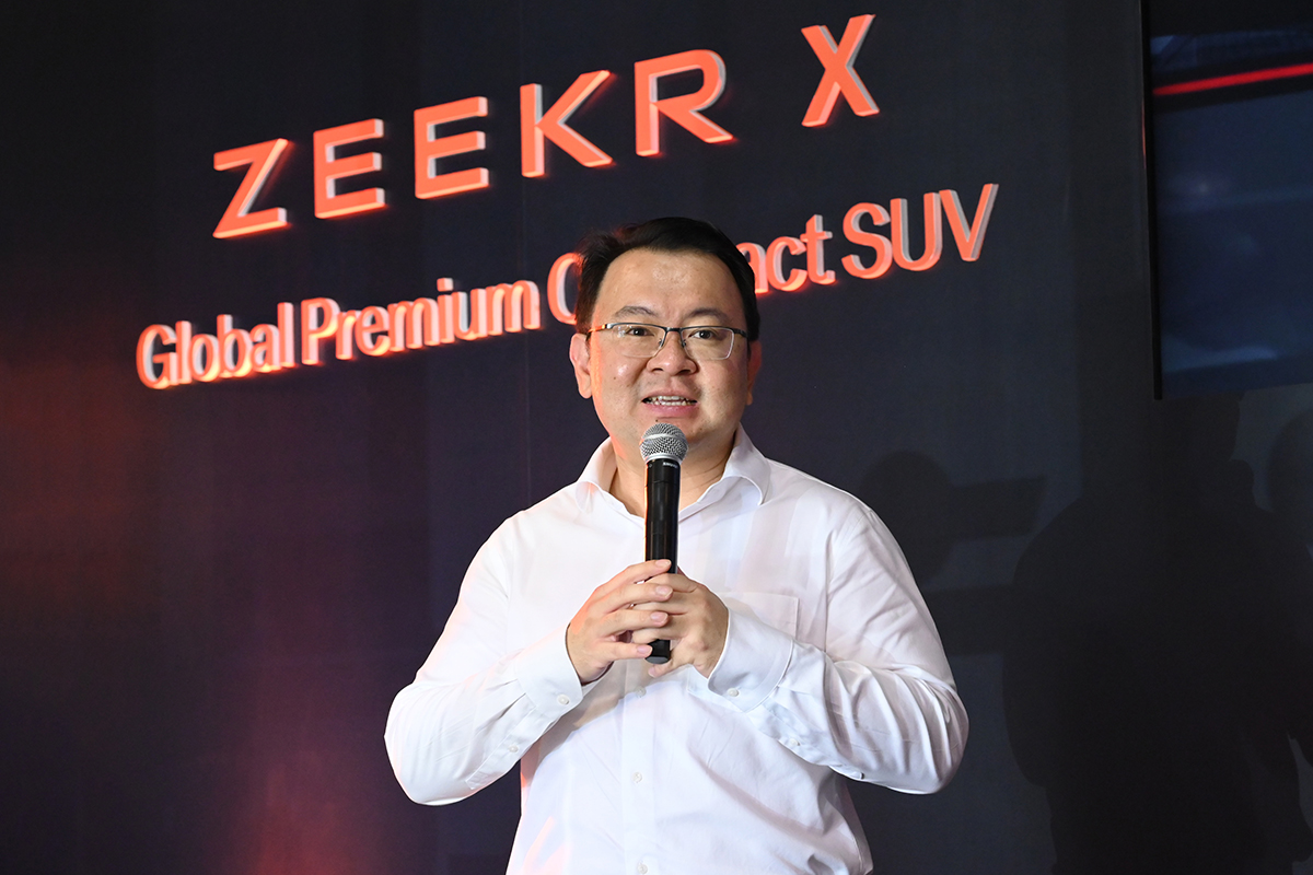 อเล็กซ์ เป่า จ้วงเฟย ZEEKR