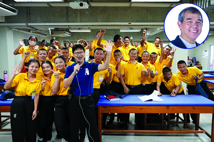company ดร.ปรียกร มิมะพันธุ์