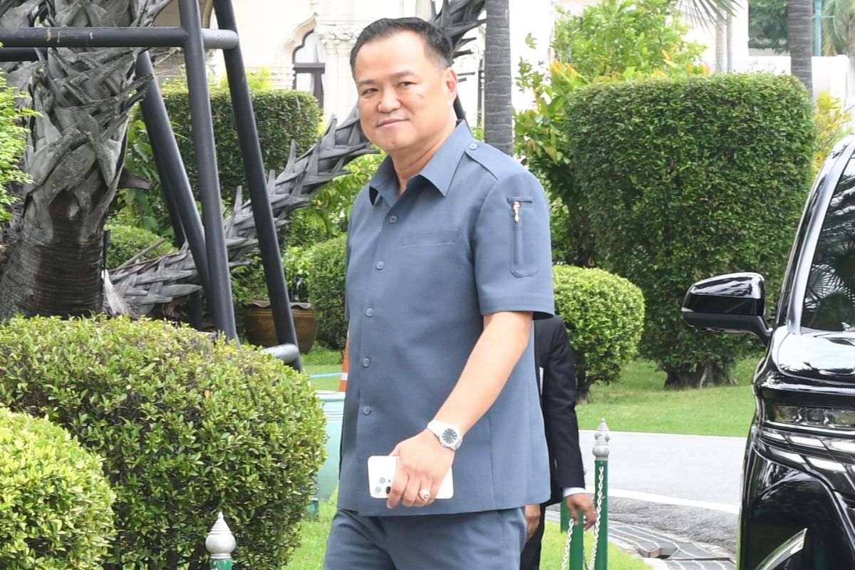 อนุทิน รับ ทรงศักดิ์-ซาบีดา รัฐมนตรีภูมิใจไทยติดโควิด-19 ยังปฏิบัติหน้าที่ไม่ได้