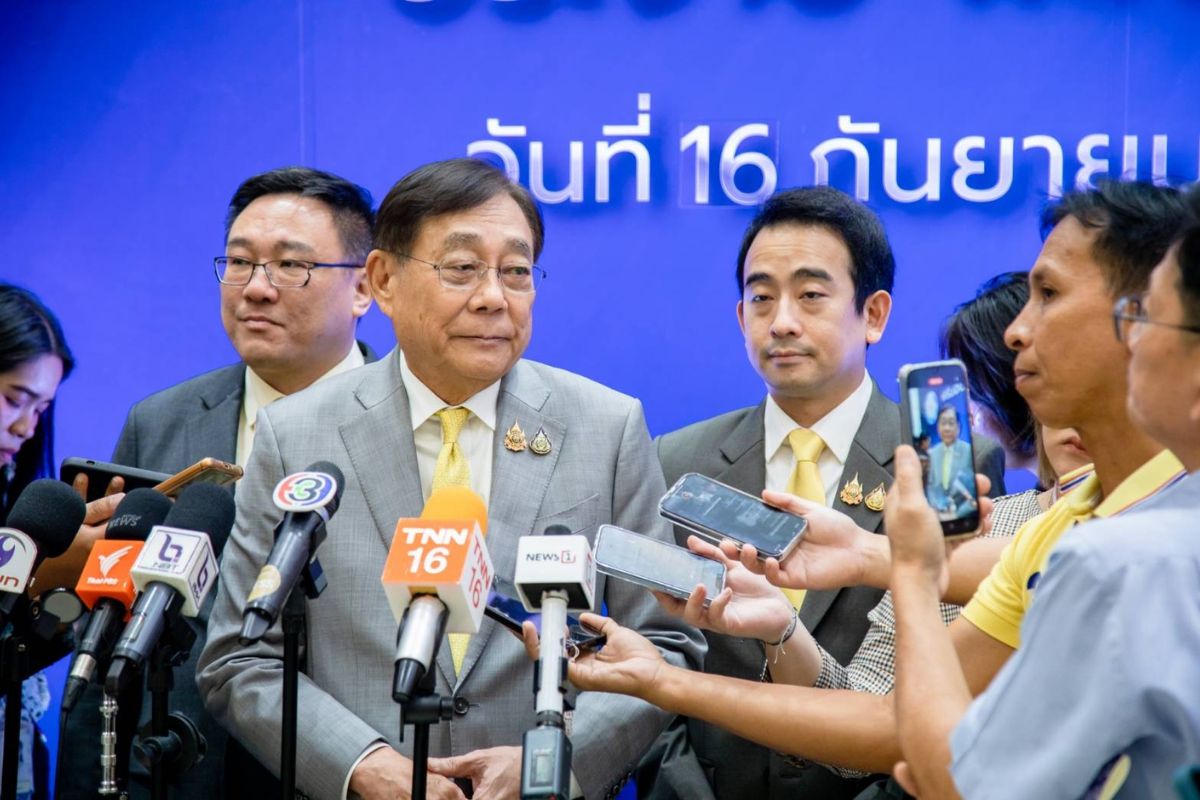 คลังชง ครม.ไฟเขียวแจกเงิน 10,000 บาท 14.5 ล้านคน จับตาชี้แจงเฟส 2 พรุ่งนี้