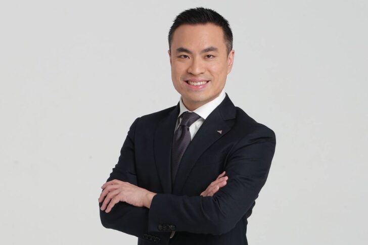 เอกนัฏ พร้อมพันธุ์