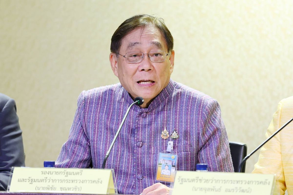 แจกเงิน 10,000 บาท กลุ่มเปราะบาง “พิชัย” ยันโอนพรุ่งนี้ แน่นอน
