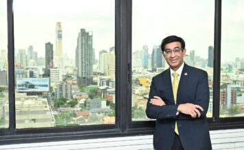“หมอเดว” โชว์ผลงานศูนย์คุณธรรม