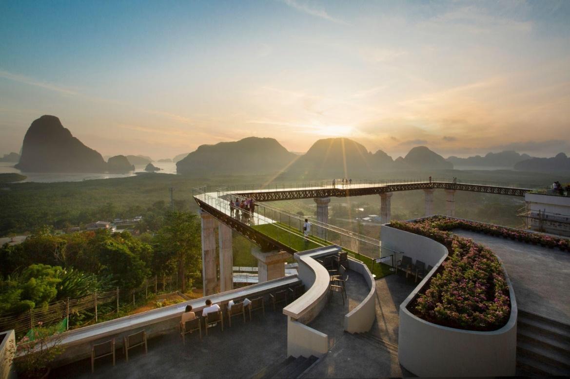 ป้ายยาสกายวอล์คแห่งใหม่ ใกล้จุดชมวิวเสม็ดนางชี Beyond Skywalk Nangshi