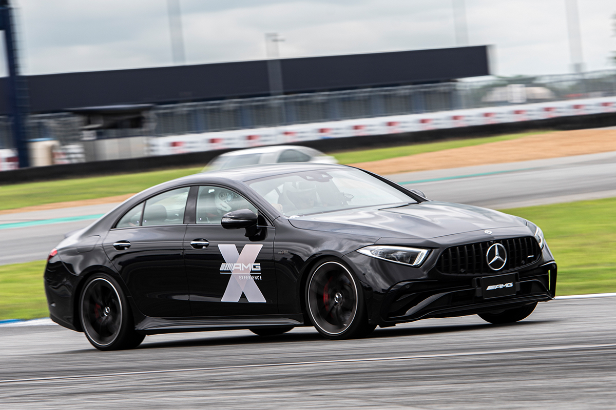 Mercedes-Benz Driving Events ขับมันไม่มีกั๊ก บนแทร็กช้างฯ