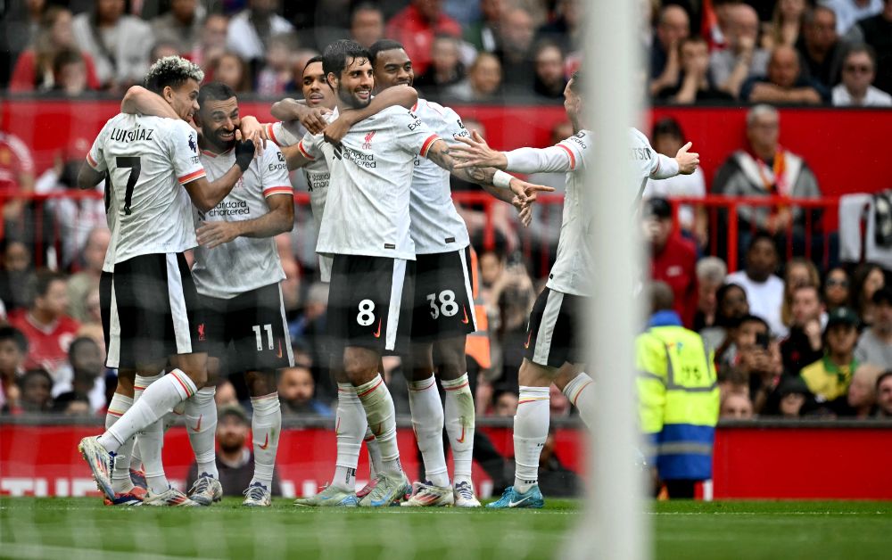 ศึกแดงเดือด ลิเวอร์พูล บุกเชือด แมนฯ ยูไนเต็ด 3-0 คาถิ่นโอลด์แทรฟฟอร์ด