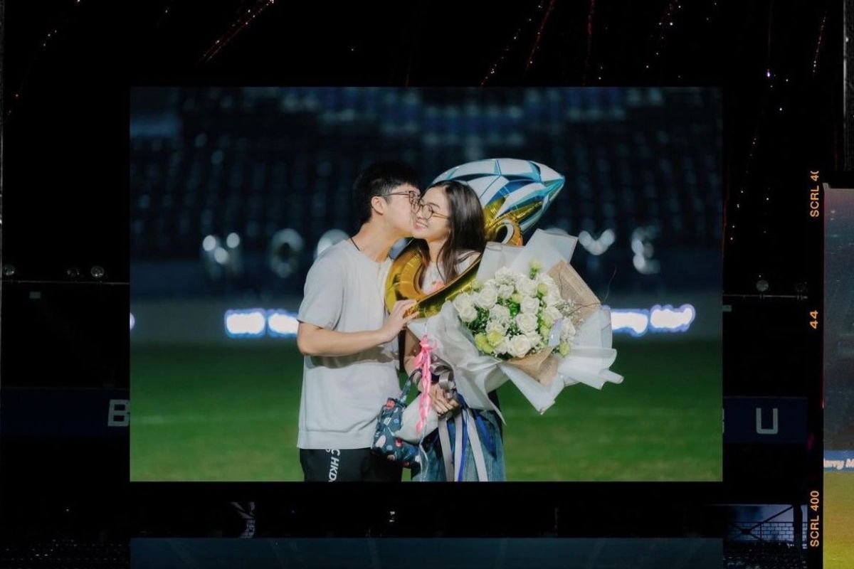 ชนน์ชนก ลูกชาย เนวิน ชิดชอบ ปิดสนามบุรีรัมย์ ขอแฟนสาวแต่งงาน