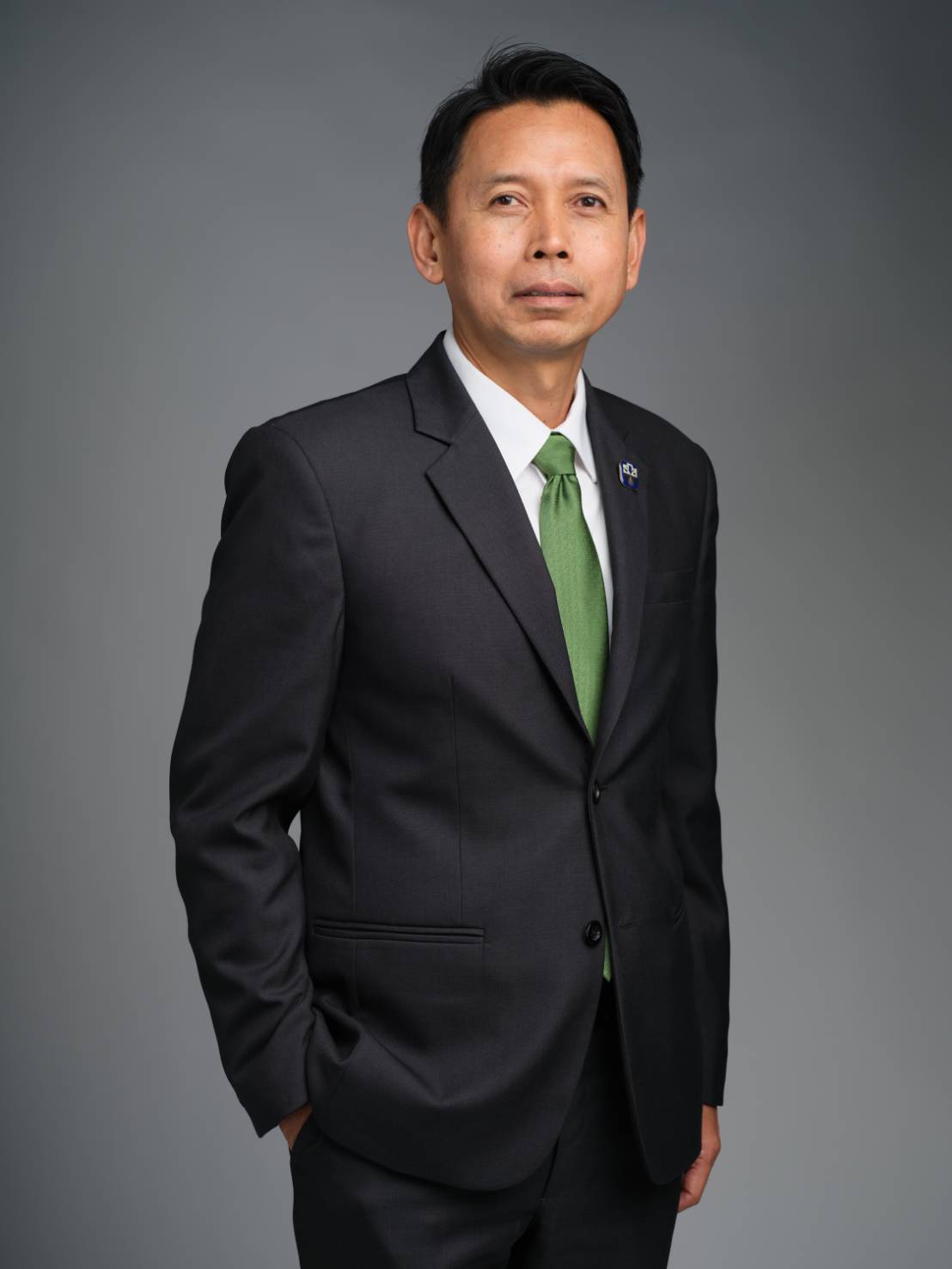 ธีรยุทธ์ นิลพัฒน์