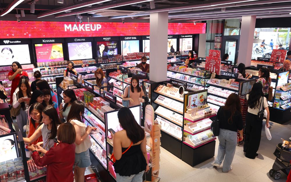 บิวเทรี่ยม ฉลองครบรอบ 13 ปี ปรับโฉมแบรนด์ สู่ “Beauty Companion”