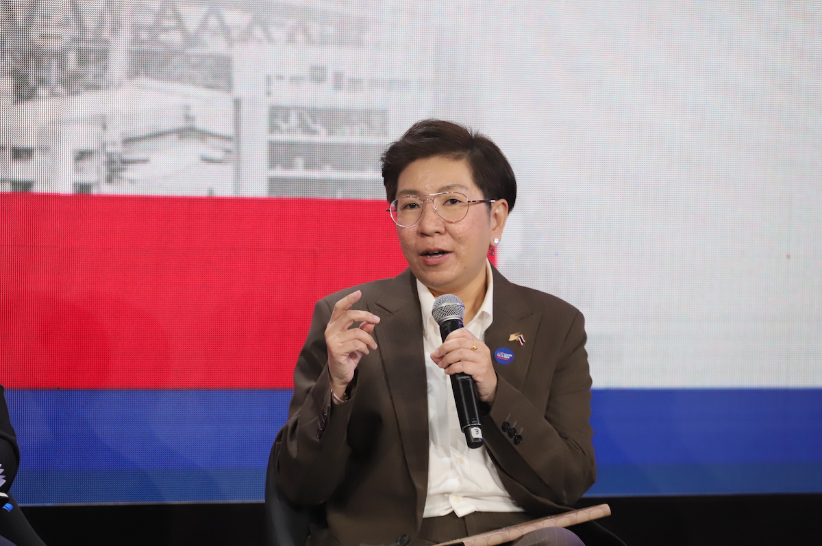 ผศ.ดร.ประพีร์ อภิชาติสกล