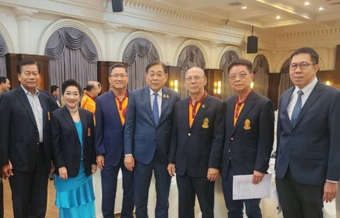 รองนายกรัฐมนตรีและ รมว.คลัง ประธานจัดงานธรรมศาสตร์ 90 ปี ร่วมประชุมทีมงาน