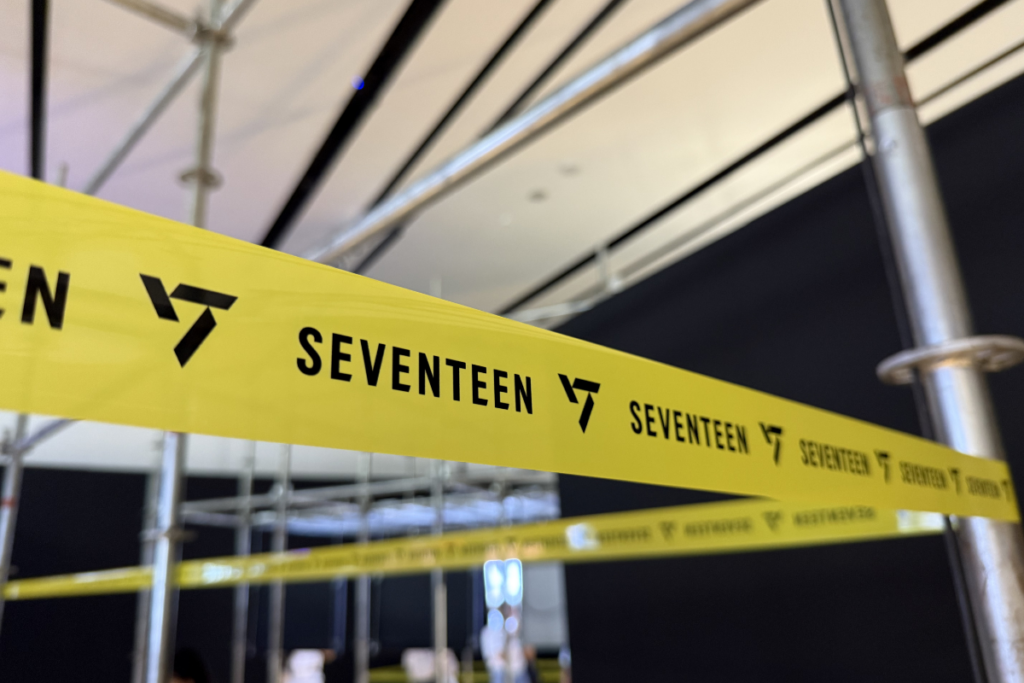 SEVENTEEN TOUR “FOLLOW”