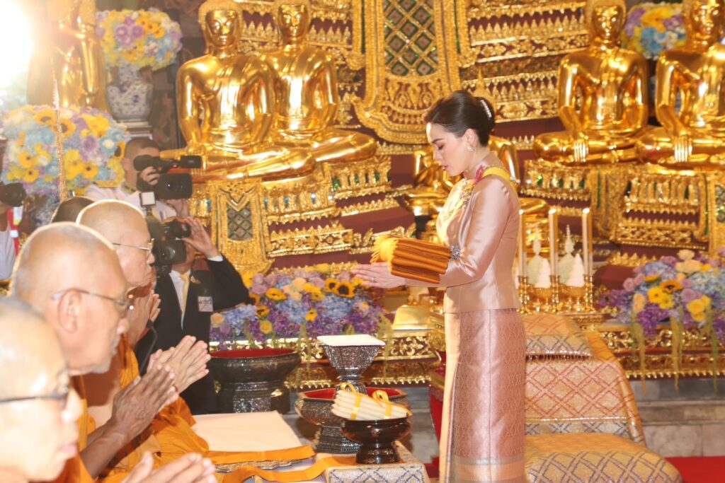 พระราชินี