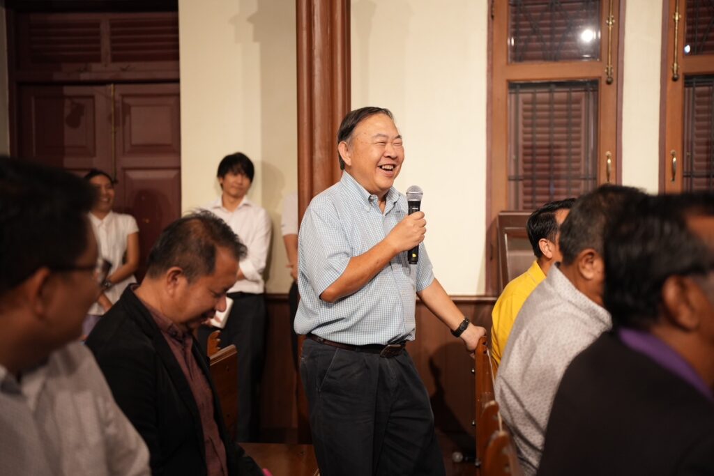 อดิศักดิ์ ลิมปรุ่งพัฒนกิจ