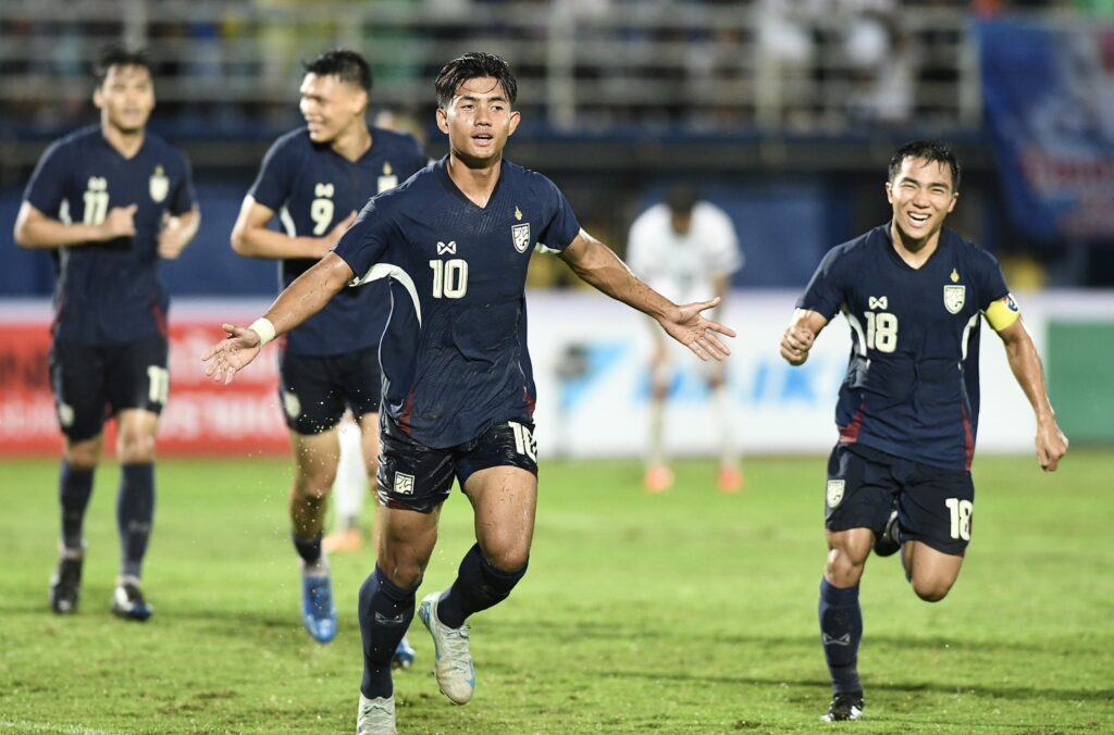 ทีมชาติไทย คิงส์คัพ