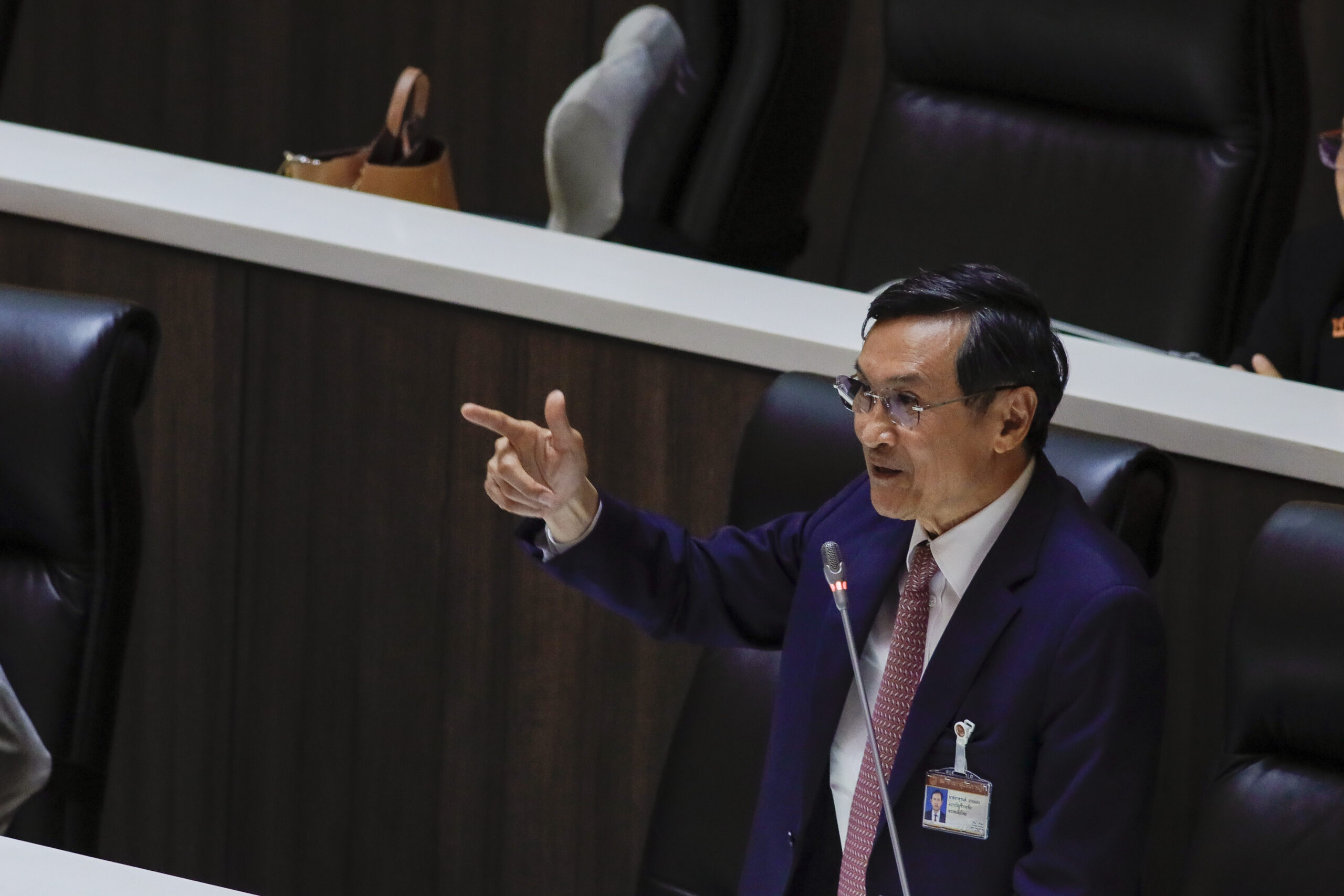 กมธ.ชายแดนใต้ กำชับ แม่ทัพ 4 การคุมฝูงชน ไม่ให้ซ้ำรอย ตากใบ
