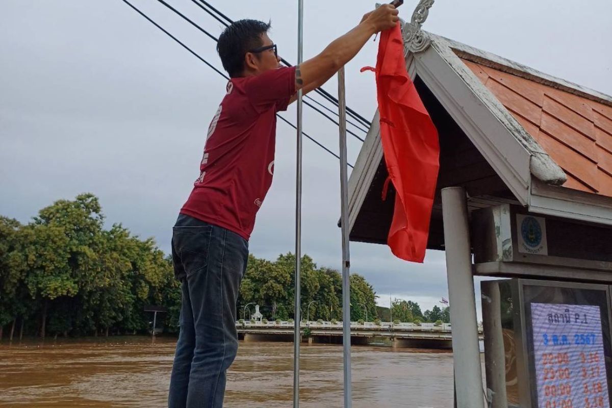เชียงใหม่ ปักธงแดง หลังฝนตกหนัก 5 อำเภอ ทำ “แม่น้ำปิง” ขึ้นระดับวิกฤต