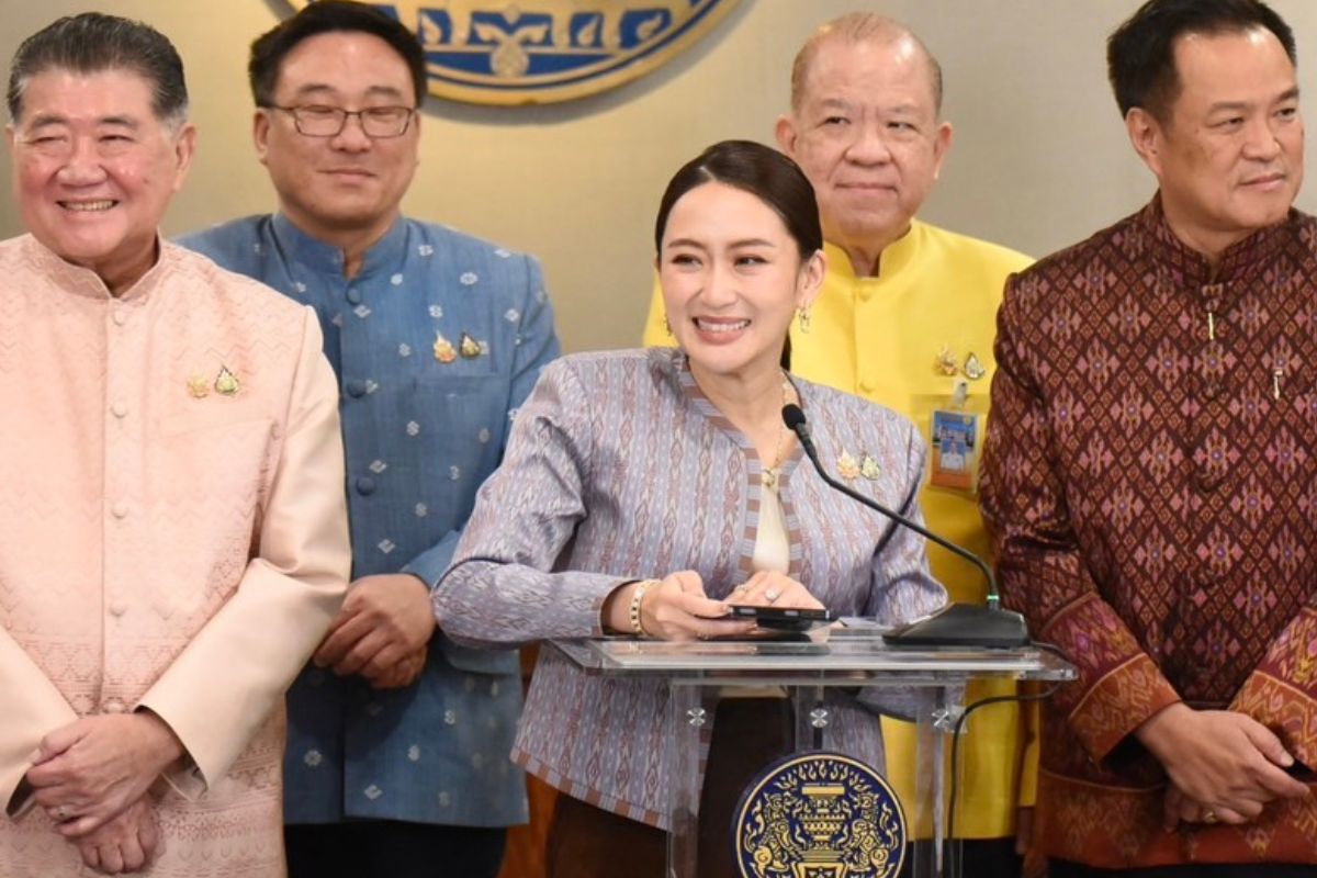 นายกฯ แจงดีล ’ลิซ่า’ เคานต์ดาวน์เอกชนทำ 100% พูดติดตลก “มีบัตรไหม อยากไป”