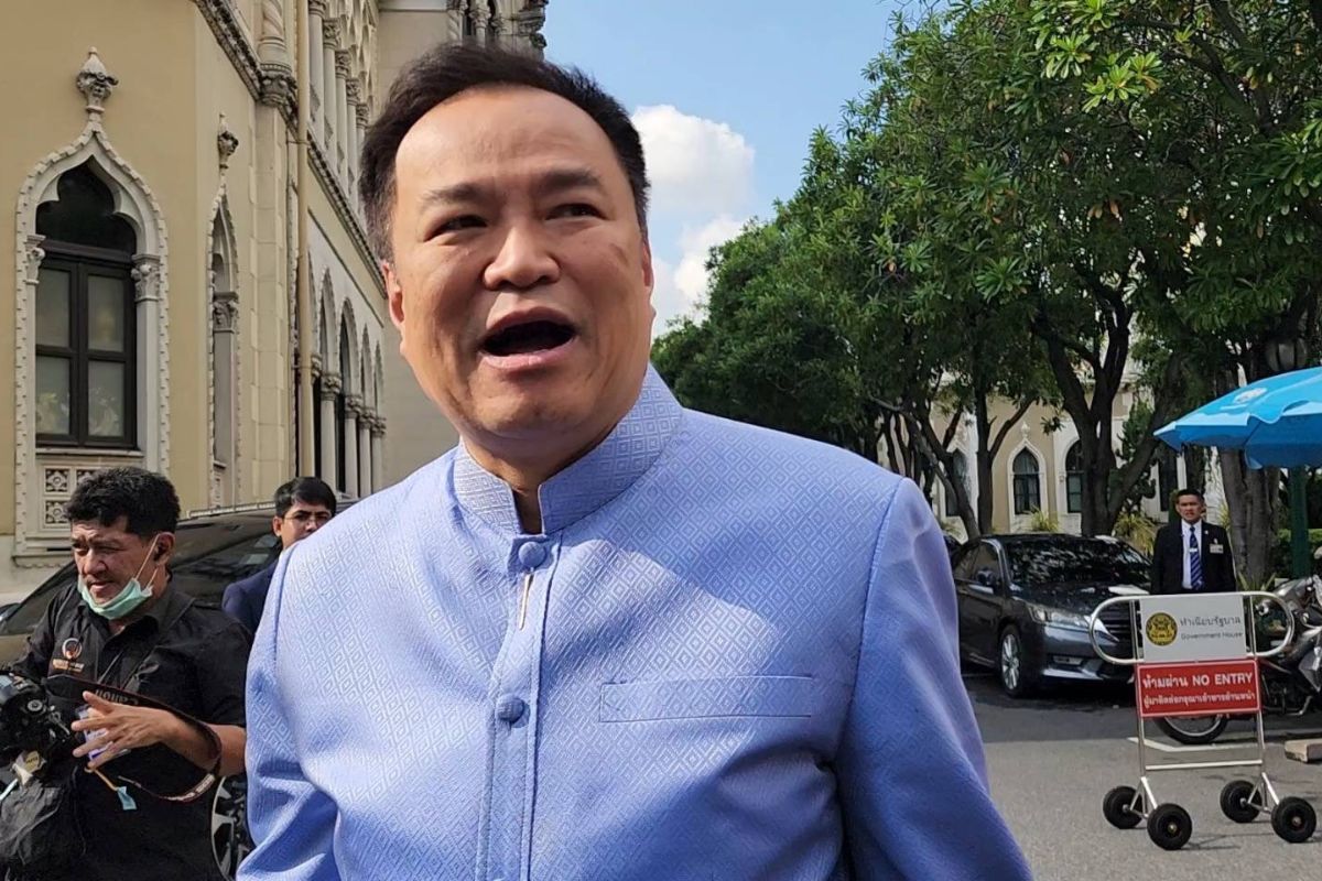ภท.ปัดเอี่ยว ‘อนุทิน’ เคลียร์ ‘เอกภพ’ ไม่เป็นที่ปรึกษาแล้ว หลังถูกโยงดิไอคอน