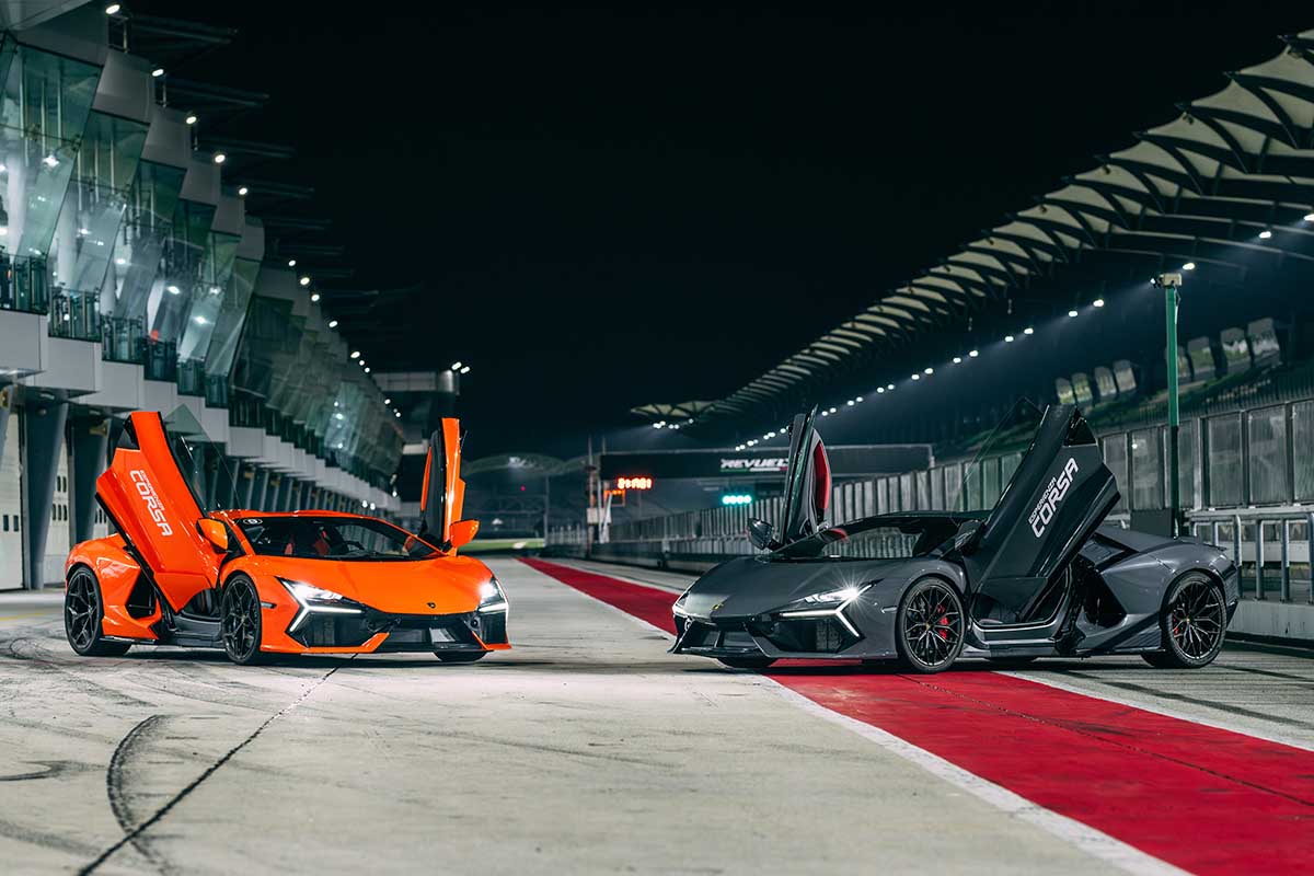 Lamborghini Revuelto