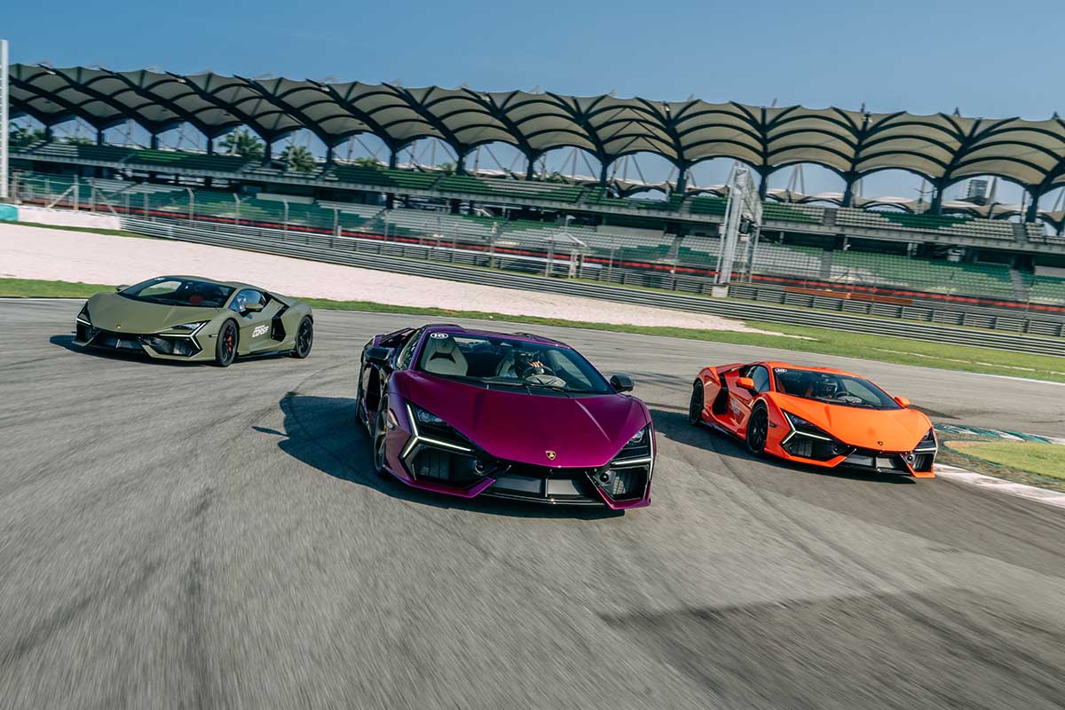 Lamborghini Revuelto