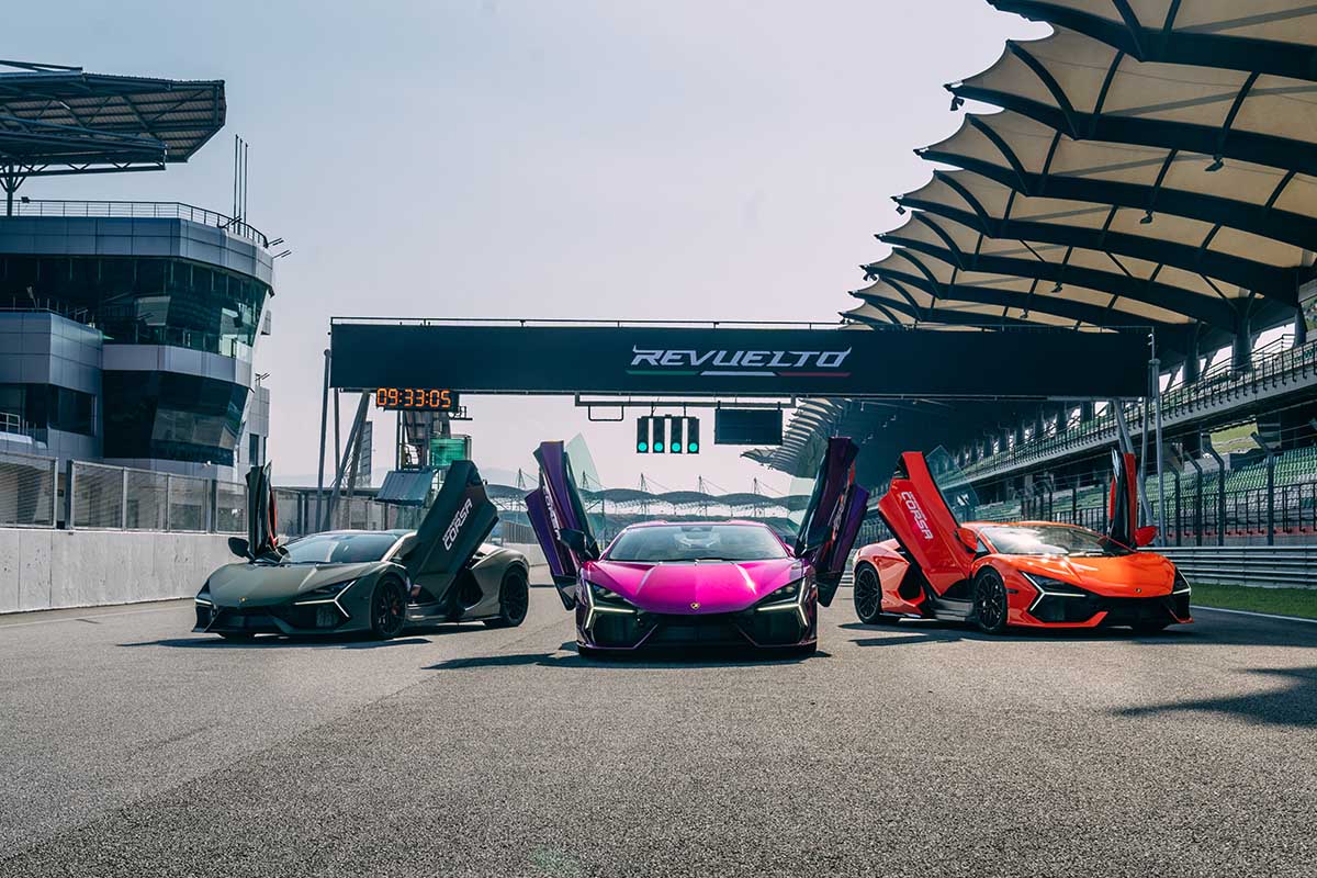 Lamborghini Revuelto